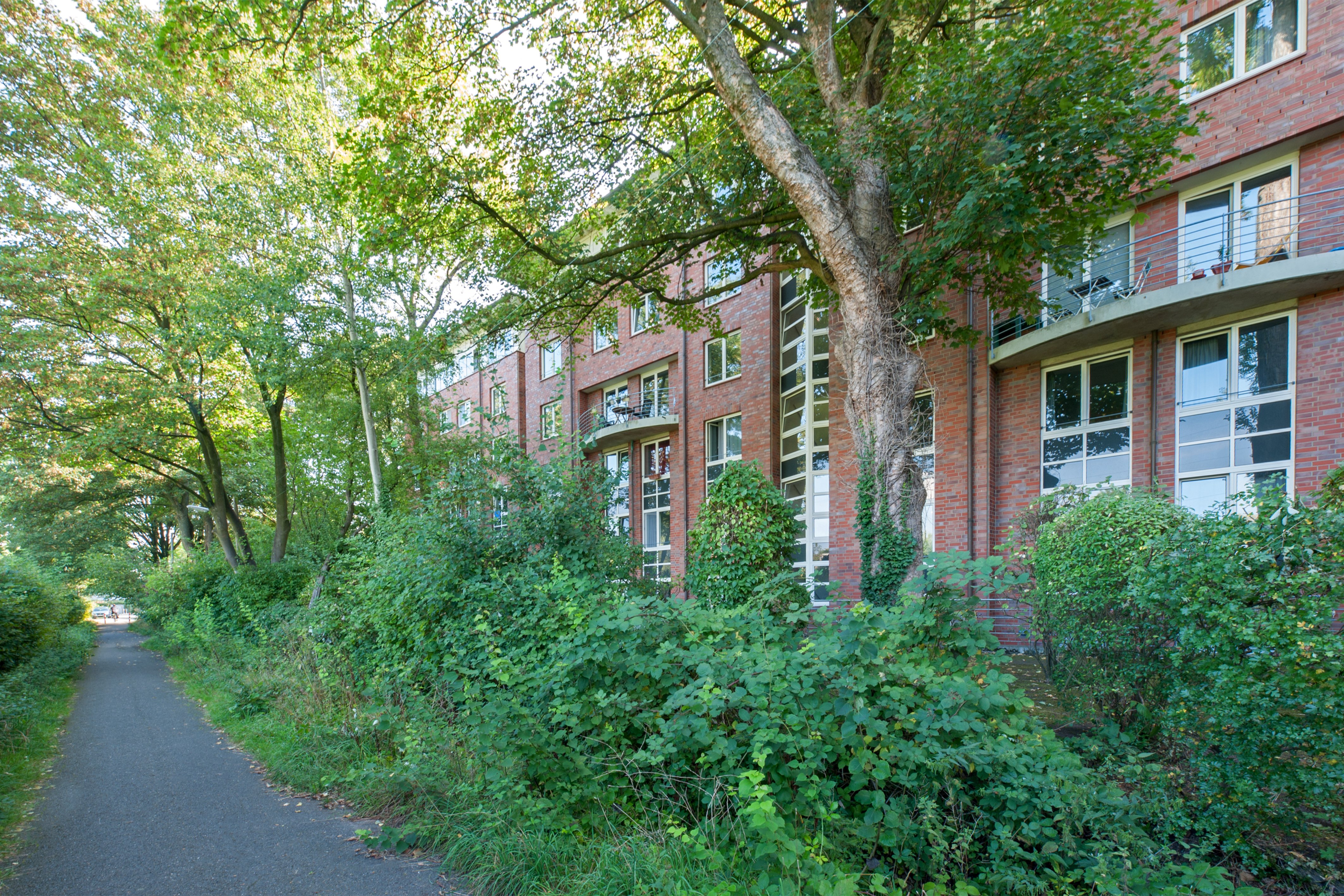 Außenansicht der Wohnanlage Lokstedt