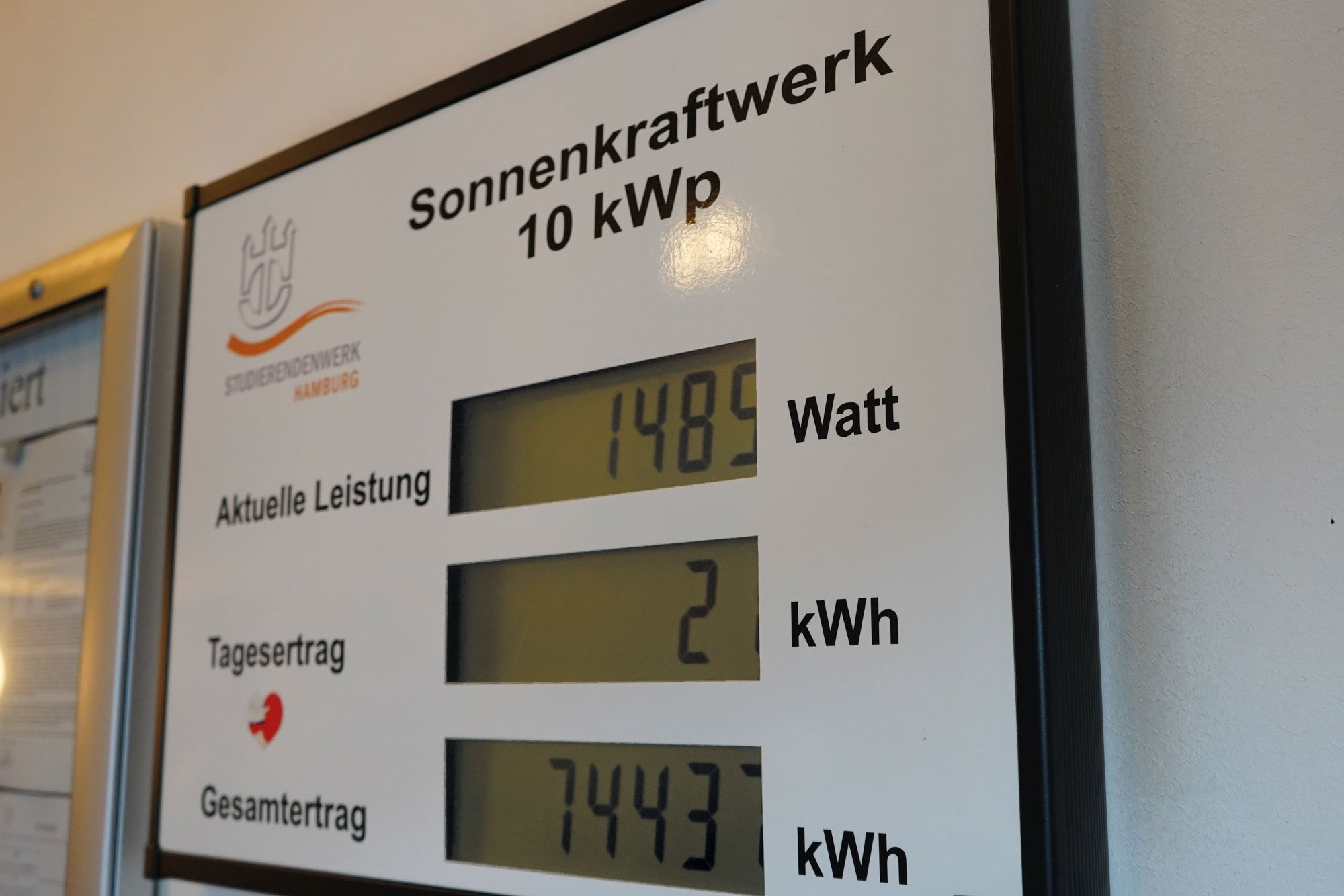 Anzeigetafel Sonnenkraftwerk Anzeigetafel Sonnenkraftwerk