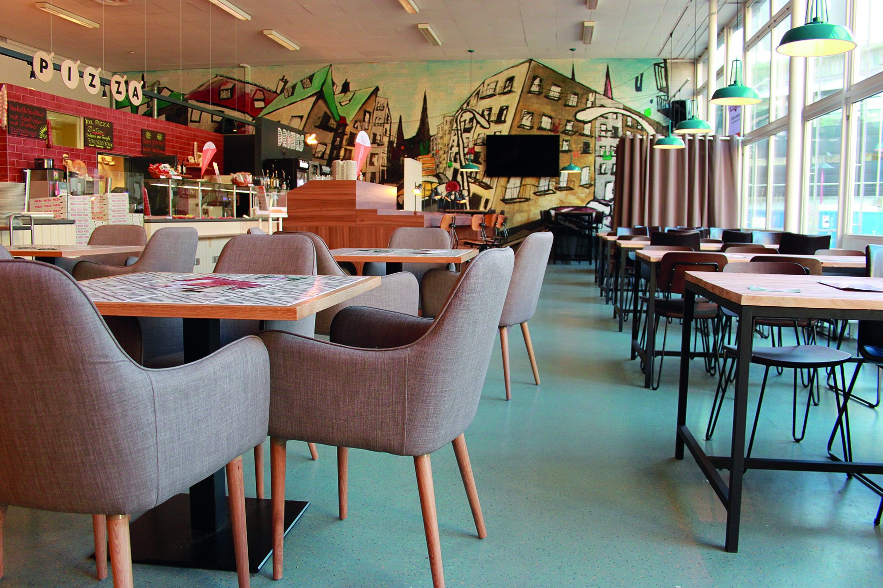 Blick in den Gastraum des Schlüters