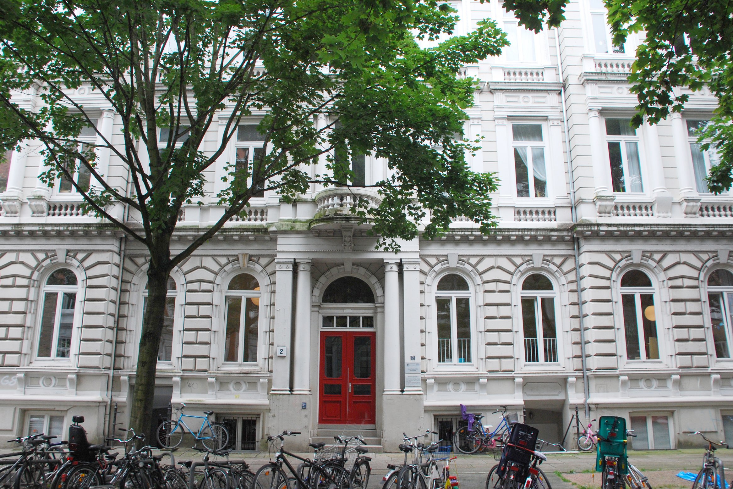 Wohnanlage in der Bornstraße von außen Wohnanlage in der Bornstraße von außen