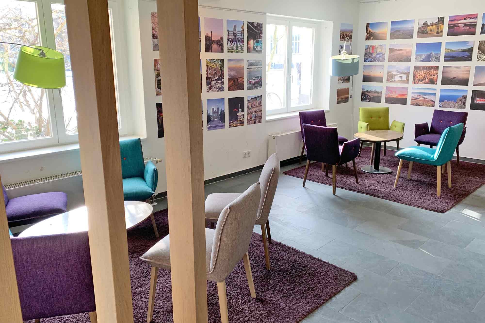 Blick in den Gastraum des Cafés Bucerius Law School