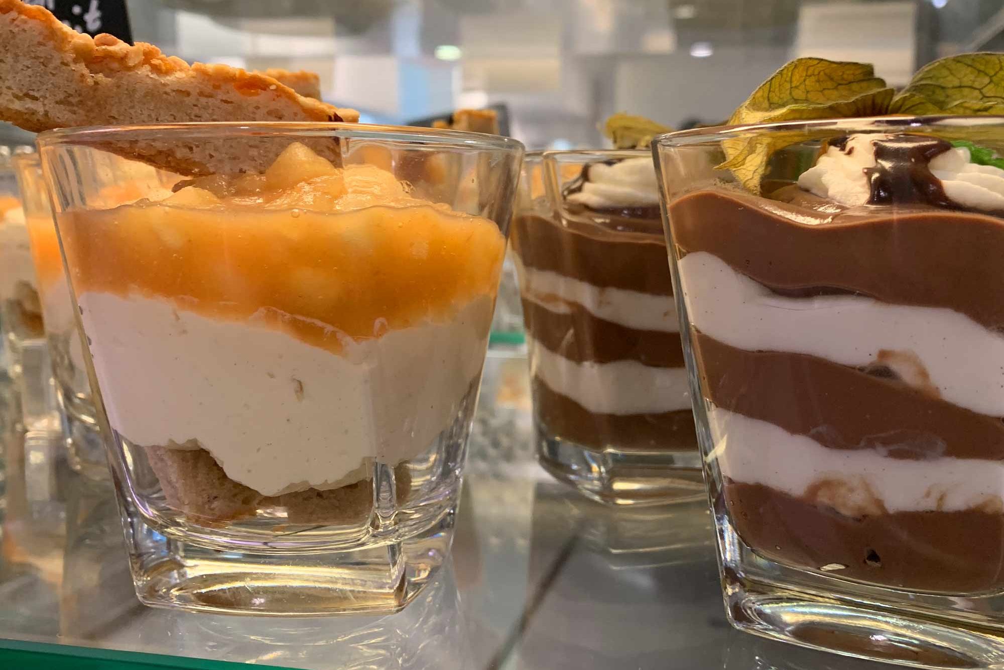 Dessertauswahl in der Mensa Studierendenhaus 