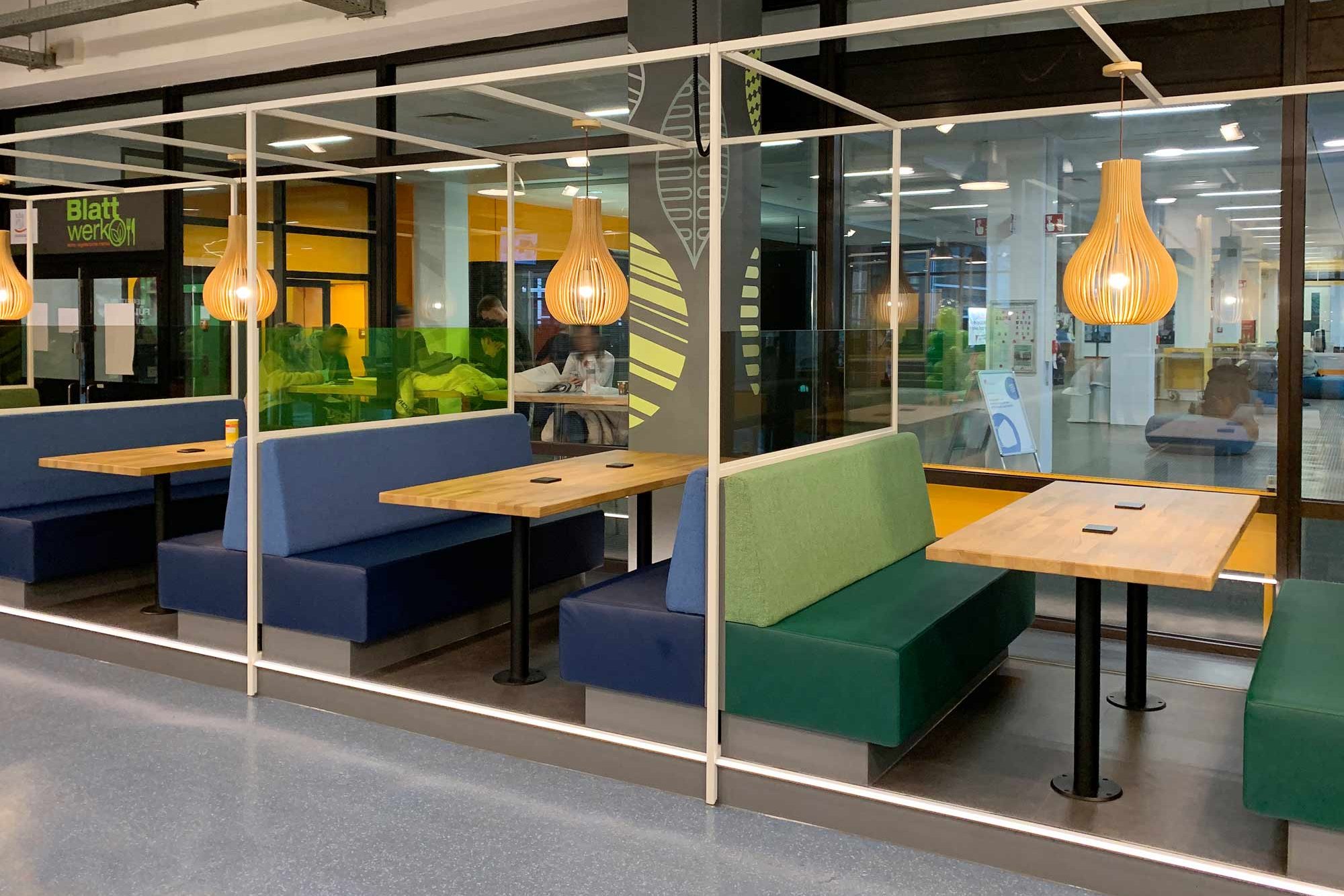 View of the dining area at the Cafeteria Blattwerk